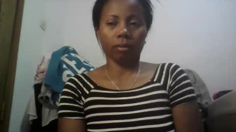 Aicha boobs online show from 10.17.25