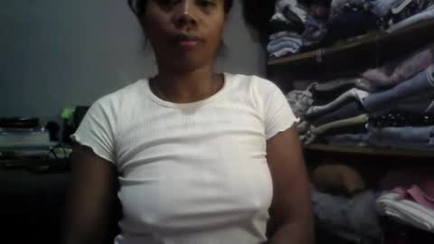 Aicha boobs online show from 01.05.26