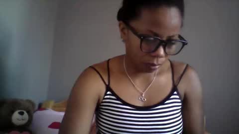 Aicha boobs online show from 03.16.26