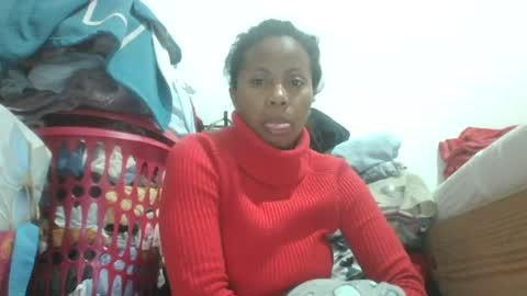 Aicha boobs online show from 07.12.26