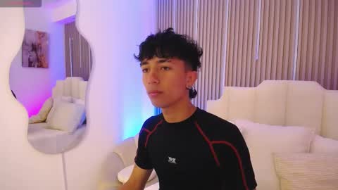 Aiden online show from 03.25.26