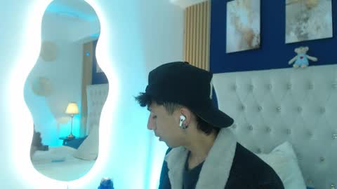 Aiden online show from 04.01.26