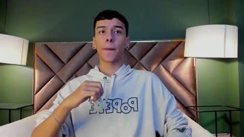 aiden_royce online show from 11.10.25