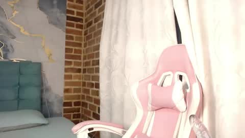Ailyn online show from 05.26.26