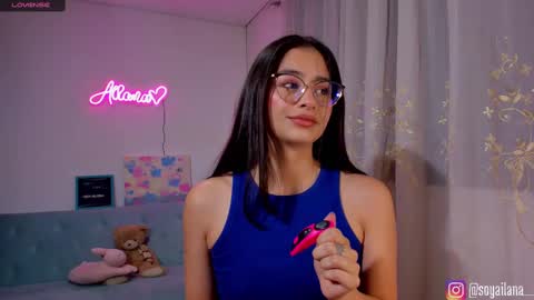 Snapshot of ailana__ chatting on 02.22.25  Ailana  online show from 02.22.25
