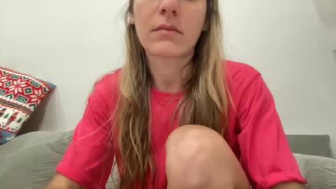 Aile online show from 12.26.24