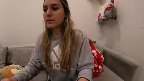 Aile online show from 01.26.25