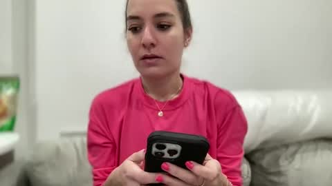 Aile online show from 02.18.25