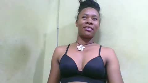 aimee982179 online show from 04.18.26