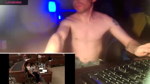 Snapshot of aimz2submit chatting on 12.17.24 aimz2submit online show from 12.17.24