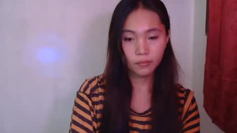 Snapshot of aina_sen chatting on 11.08.25 Aina sen online show from 11.08.25