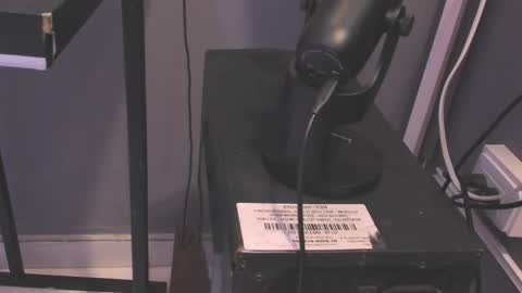  Ainhoa  online show from 04.20.26