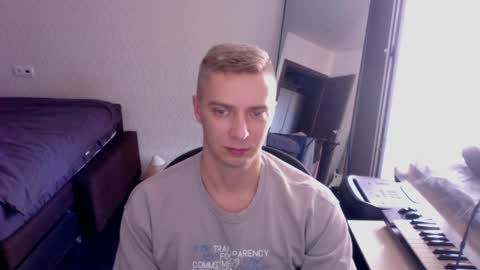 free your mind and your ass will follow online show from 04.08.26