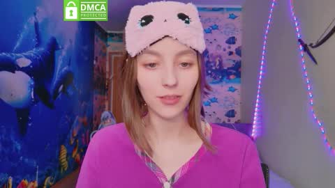 Diva Aira of the Ethereal Fairies online show from 12.15.25