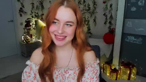 Snapshot of airysilhouette chatting on 01.10.26 Louise online show from 01.10.26