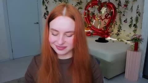 Snapshot of airysilhouette chatting on 02.16.26 Louise online show from 02.16.26