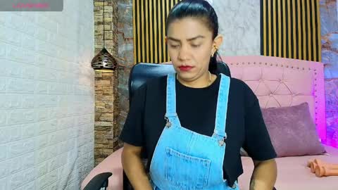 aisha__cambell online show from 04.24.26