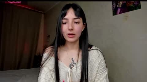 Aisha online show from 03.17.26