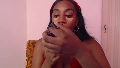 Aisha online show from 03.20.26