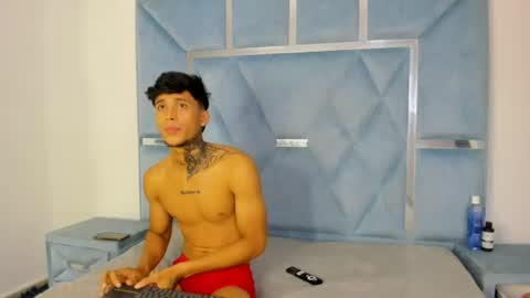 aishaxht online show from 06.20.26