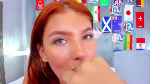 Snapshot of aitanajones1_ chatting on 07.07.26 Aitana online show from 07.07.26
