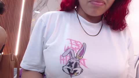 Snapshot of aixa_shaw chatting on 12.22.25 AIXA online show from 12.22.25