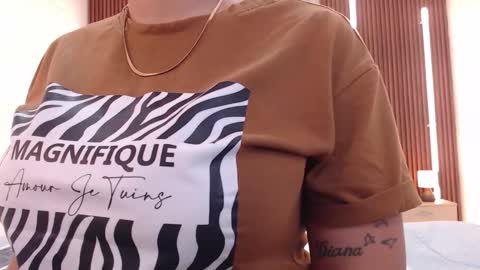 Snapshot of aixa_shaw chatting on 01.13.26 AIXA online show from 01.13.26