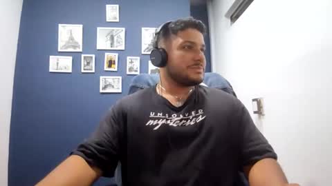 Snapshot of aj_cooper90_ chatting on 02.12.26 Esteban online show from 02.12.26