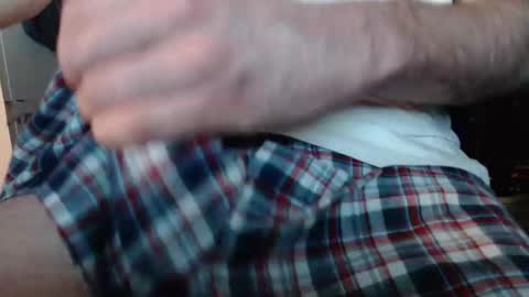 Snapshot of ajl080 chatting on 01.28.25 aj online show from 01.28.25