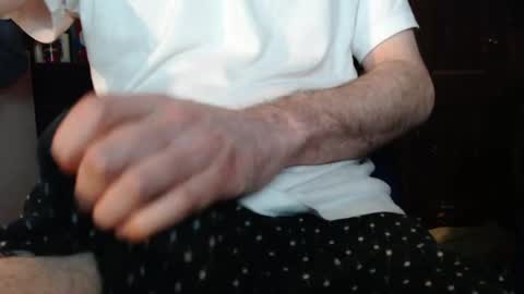 Snapshot of ajl080 chatting on 03.04.25 aj online show from 03.04.25