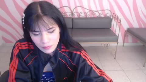 akalyy_ online show from 01.11.26