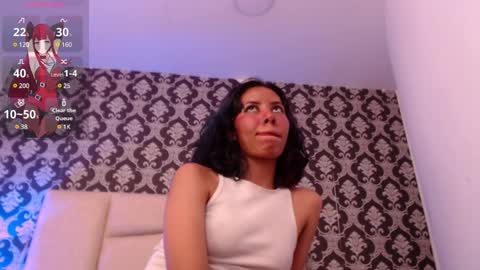 A K A N E  U W U online show from 12.18.24