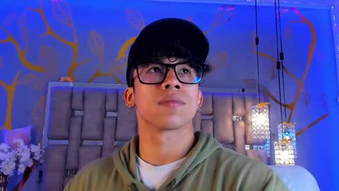 akazaboy online show from 12.02.25