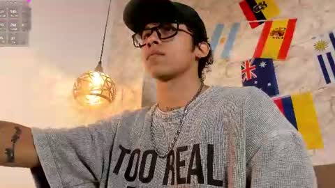 akazaboy online show from 06.26.26