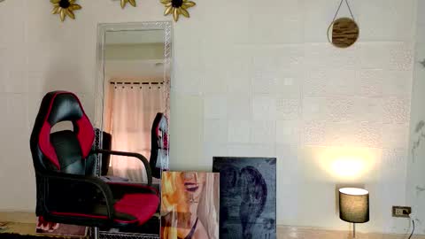 Akemi online show from 11.13.25