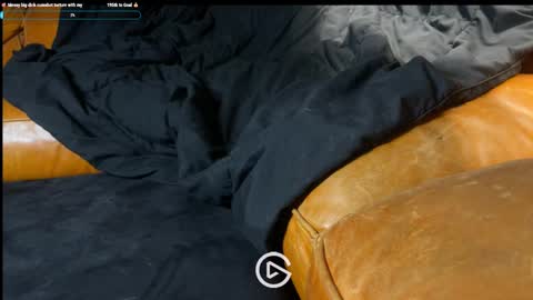 Snapshot of akikko8 chatting on 11.01.25 Akikko8 online show from 11.01.25