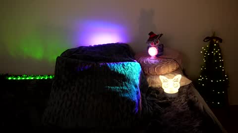 Snapshot of akira_mori chatting on 01.14.25 Nameless online show from 01.14.25