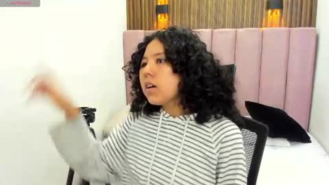 Snapshot of akirahayami chatting on 06.11.26 AkiraHayami online show from 06.11.26