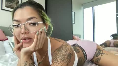 Snapshot of akirazayy chatting on 03.16.26 Akira Zay online show from 03.16.26