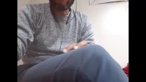 Brown arab man online show from 03.07.25