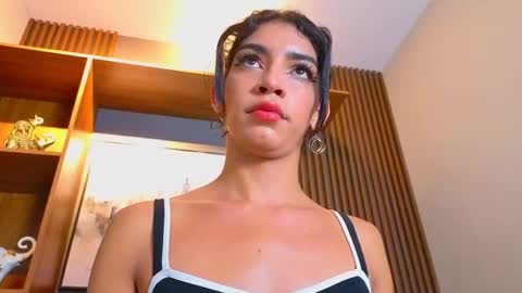 Alahia Rodriguez online show from 05.05.26