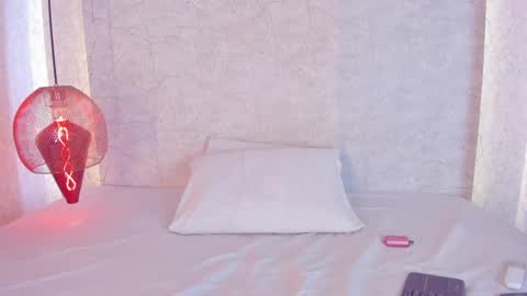 Alahia online show from 10.03.25