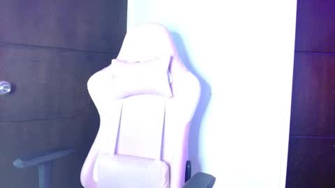 Alahia sweet official online show from 10.20.25