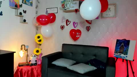 Snapshot of alaia_love77 chatting on 02.14.26 Alaia online show from 02.14.26