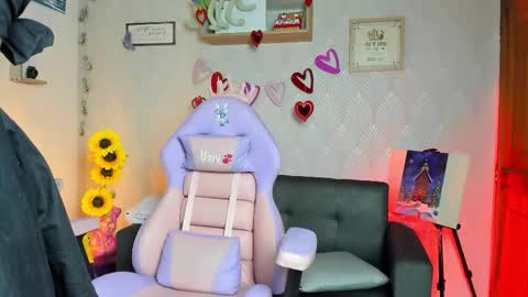 Snapshot of alaia_love77 chatting on 02.21.26 Alaia online show from 02.21.26