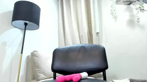     online show from 04.21.26