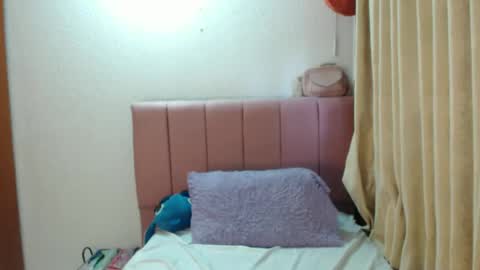 Snapshot of alaina_blessed chatting on 10.03.25 alaina_blessed online show from 10.03.25