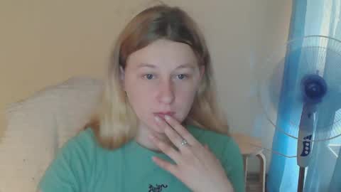 Anna online show from 07.04.26