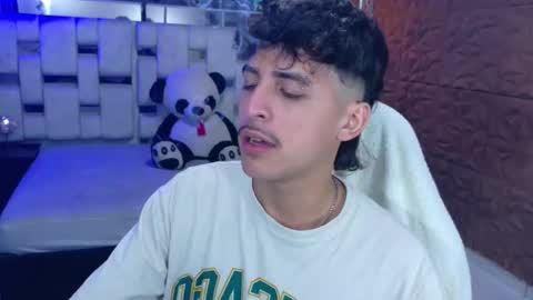 Snapshot of alan_del_reyy chatting on 01.10.26 alan del reyy online show from 01.10.26