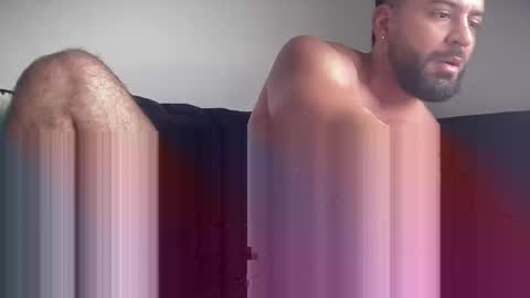 Snapshot of alan_fergusonn chatting on 10.17.25 Alan Ferguson online show from 10.17.25